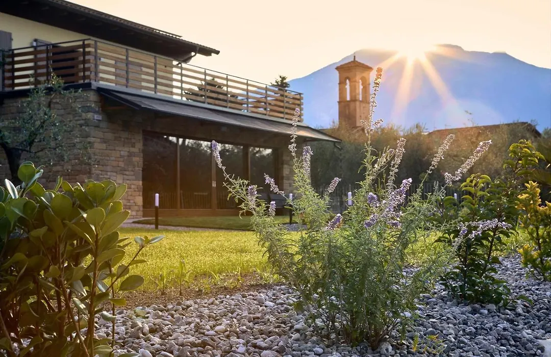 Agriturismo De Bas-1